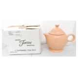 Fiesta Post 86 covered teapot, apricot, NIB