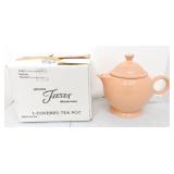 Fiesta Post 86 covered teapot, apricot, NIB