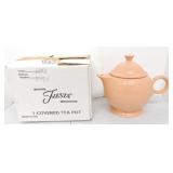 Fiesta Post 86 covered teapot, apricot, NIB