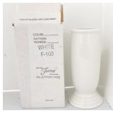 Fiesta Post 86 Millennium vase, white, NIB