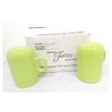 Fiesta Post 86 pair of range shakers, chartreuse,