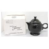 Fiesta Post 86 covered teapot, black, NIB