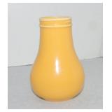 Vintage Fiesta syrup, yellow, base only, nick to