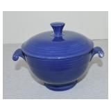 Vintage Fiesta covered onion soup, cobalt