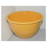 Vintage Fiesta #5 mixing bowl, yellow
