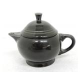 Fiesta Post 86 2 cup teapot, black