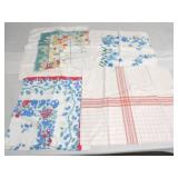 Lot of 4 vintage tablecloths
