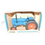 Ertl Ford Super Major tractor NIB
