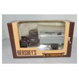 Ertl 1931 Hershey's Chocolate truck bank, NIB