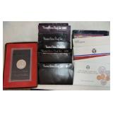 US mint lot: 1971 Brown Ike, 1971 Blue Ike,