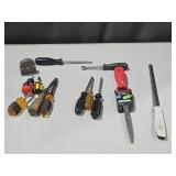 Screwdrivers   Slim Taper, Bread Knife, Tape