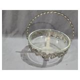 Pyrex Decorator Basket, # 221 8 1/4 "