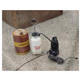 5 gal gasoline can, Thompson