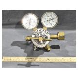 Uniweld Co2 Series, Compressed Gas Regulator