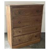 4 Drawer Chest H:36" L:29.5ï¿½ W:14ï¿½