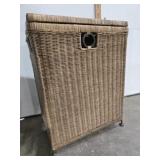 Wicker laundry basket