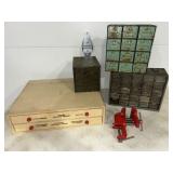 Pic-a-nut tool assortment & red vice
