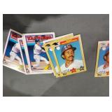 Topps baseball bag approximately 1,050 cars 88