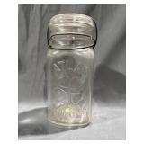 Atlas ï¿½Good Luckï¿½ Canning Jar w/Lid