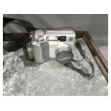 Voya Bluetooth speaker & Olympus Camera