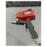 Central Pneumatic Gravity Feed Blast Air Gun