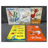 (5)Dr. Seuss hard cover books
