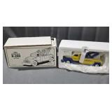 First Gear 1957 International R-200 Tow Truck