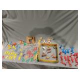 Vintage tin  fort cowboys indians