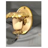 Vintage sconce light fixture