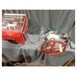 Kitchener number 32 meat grinder with v belt