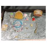 Vintage pins jewelry purse agate ring/earring