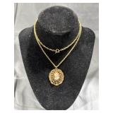 Gold Tone Cameo Necklace & Pendant