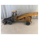 Adams-Nylint Steel Monster Size Traveloader