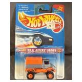 Hot wheels ' Real Riders Series' Unimog #318