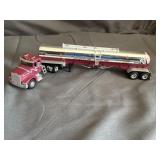 (2)Liberty Tractor Trailer 1:64 Scale Diecast