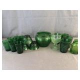 (17) Green Glass Collectibles Wheaton, Indiana