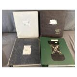 +/- 1304 MLB Baseball Trading Cards w/ Binders