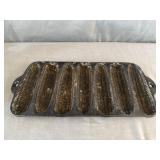 12ï¿½ Wagner Ware Cast Iron Krusty Korn Kob Pan