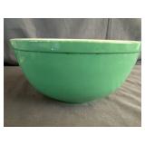 Pyrex Primary Green 2.5Qt Mixing Bowl