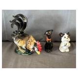 Relco Porcelain Rooster & 2 Japan Porcelin Shakers