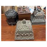 Jewelry Boxes & Trinket Containers