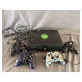 Xbox Game Console *No Power Cord* 4 Controllers