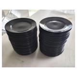 52 Black 7.5 Inch Plates 10 Strawberry Street