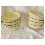 (8) Yellow/Green Sering Bowls