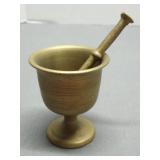 Small 2.5 in x 2 in solid brass mortar and pestal