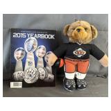 2015 New England Patriots Yearbook & 2001 Super