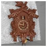 Vtg lux animated bird wind up pendulum coco clock