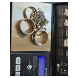 .925 Sterling Silver Lot: rings, bracelet,
