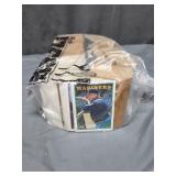 1988 Topps MLB Baseball Cards, +/- 575 cards