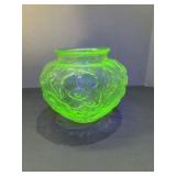 Green Uranium Floral Patten Bowl